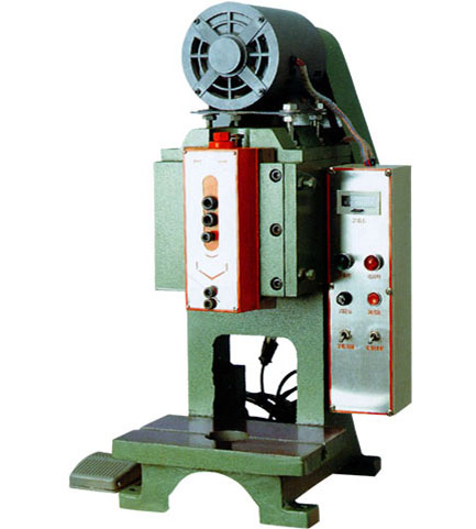 CN-1.5T ���ϻ��ܳ崲